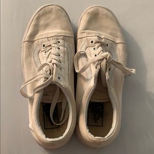 White vans